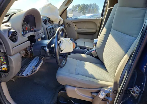 2005 Jeep Liberty Sport z USA, uszkodzony, nr VIN 1J8GL48K95W584494